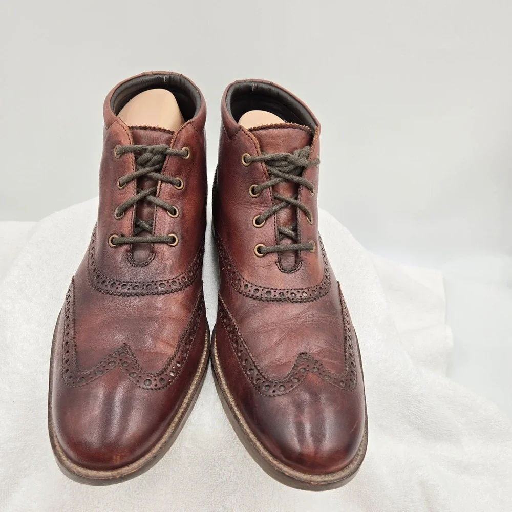 Cole Haan Mens Size 9.5 Ankle Boots Liam Chukka Wingtip Leather Brown C11053